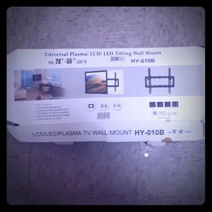 TV universal wall mount